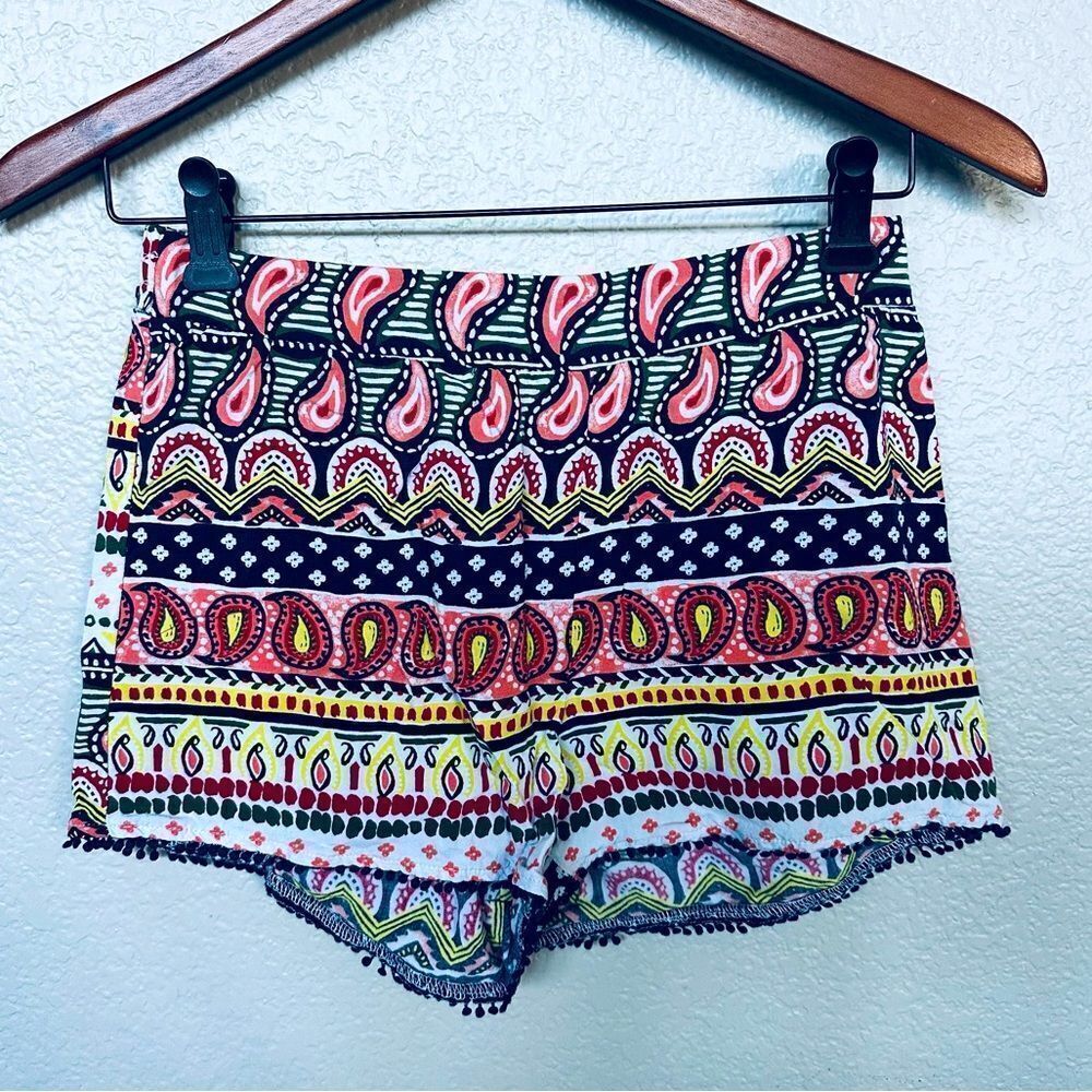 Flowy Boho Rainbow Print Summer Stretch Pull-On Shorts S